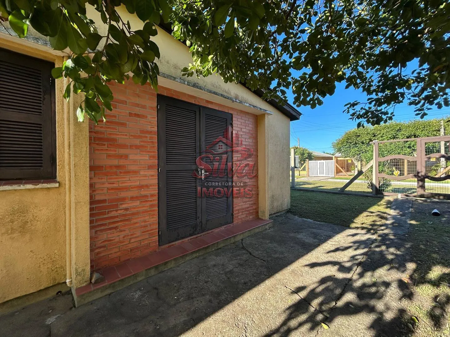 Imagem Casa 2 dormitórios a 300m do mar com pátio cercado