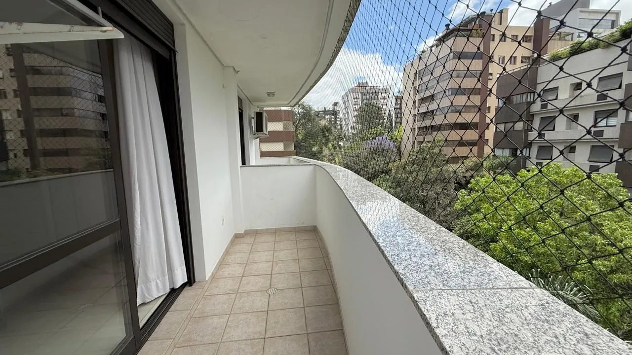 Imagem Apartamento a venda de 105 m2 2 dormitórios sendo 1 suíte e 2 vagas individuais no bairro Petrópolis.