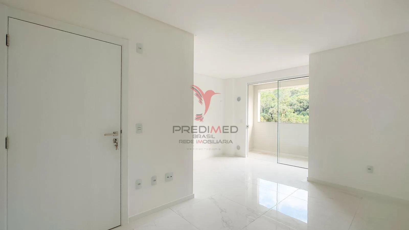 Imagem Apartamento à venda em Itapema! Valor excelente