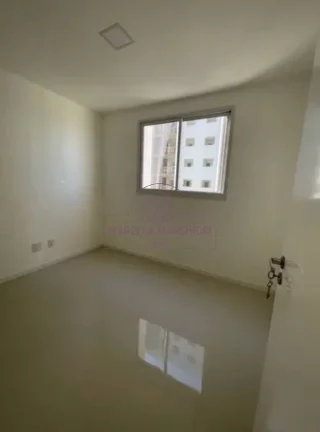 Imagem Apartamento com vista para o mar, já com armários, ALUGADO
