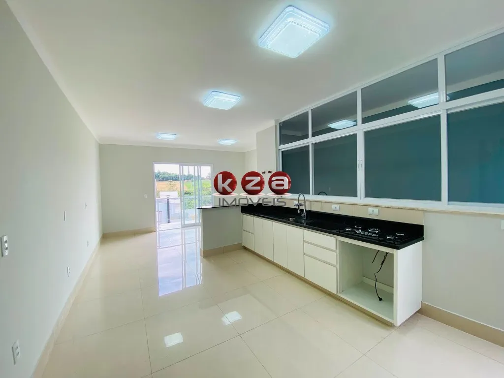 Imagem Oportunidade única: Casa à venda em Vinhedo-SP, Residencial Santa Maria, 3 quartos, 3 suítes, 2 salas, 5 banheiros, 3 vagas, 221m².