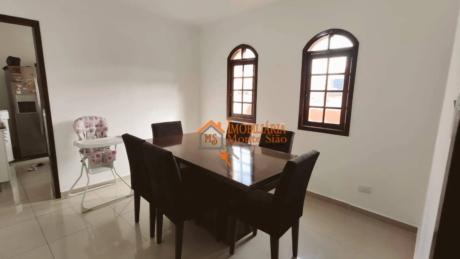 Imagem Sobrado com 3 dormitórios à venda, 195 m² por R$ 680.000,00 - Vila Hulda - Guarulhos/SP