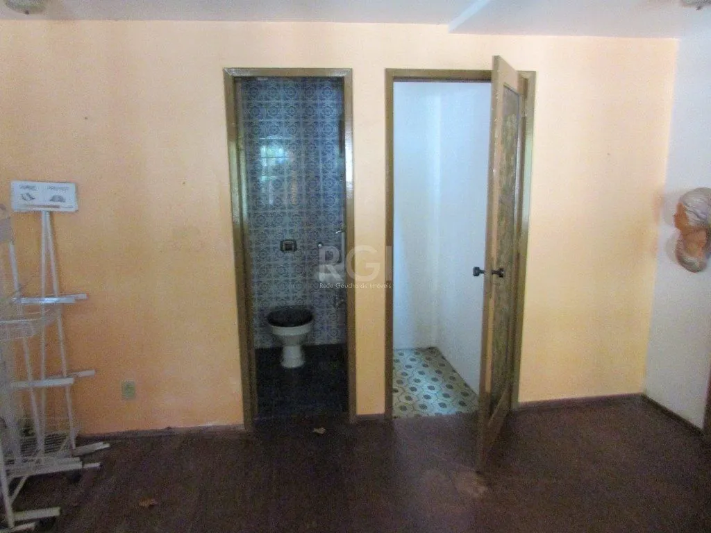 Imagem Casa Condominio para Venda - 200m², 3 dormitórios, sendo 1 suites, 4 vagas - São Lucas