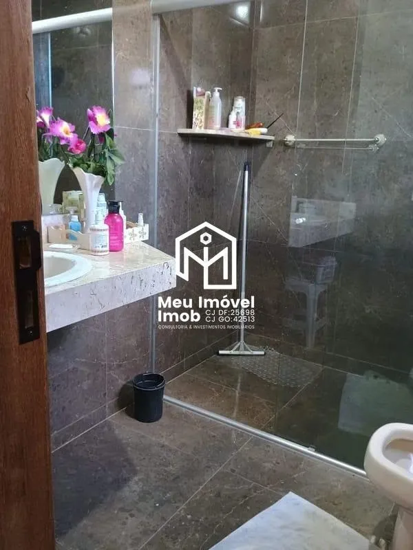 Imagem Casa 3 Quartos 2 Suítes 4 Vagas 400m² Arniqueiras/DF