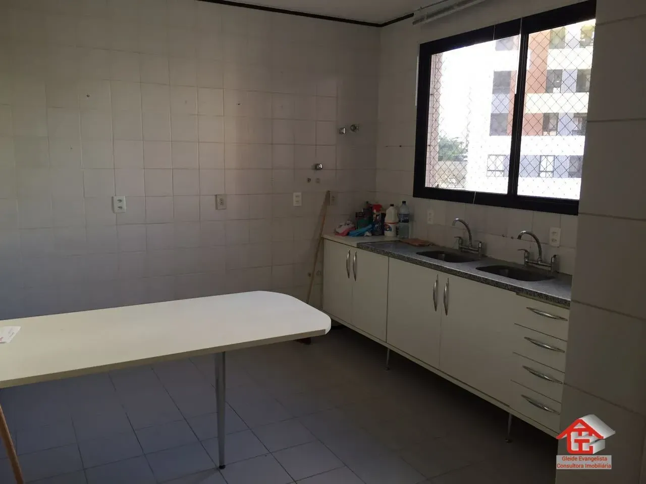Imagem Apartamento com 4 Quartos à Venda, 220 m² em Pituba - Salvador