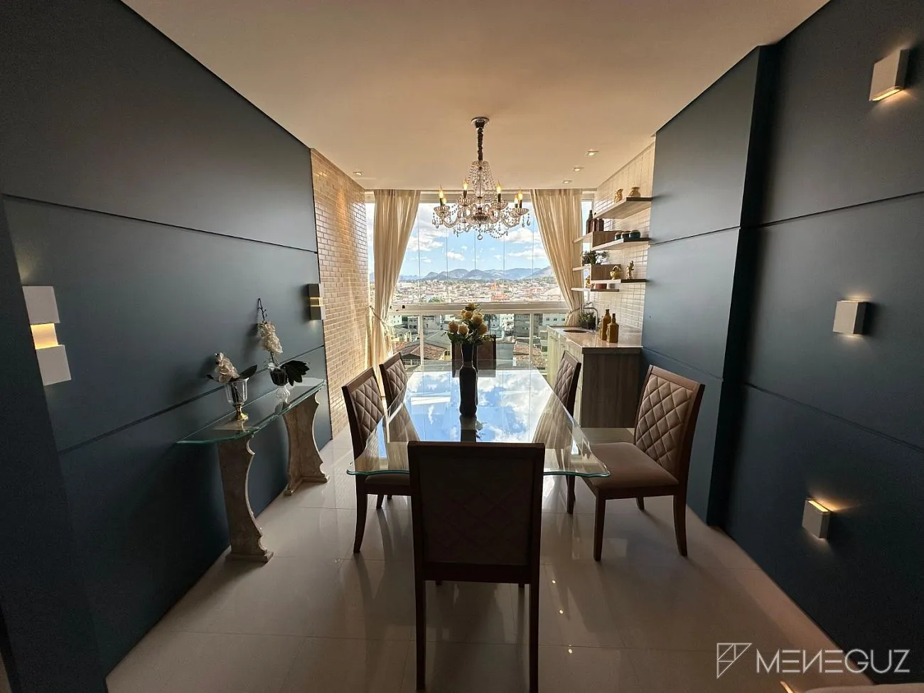 Imagem Apartamento 3 quartos a venda na orla da Praia do Morro, totalmente mobiliado
