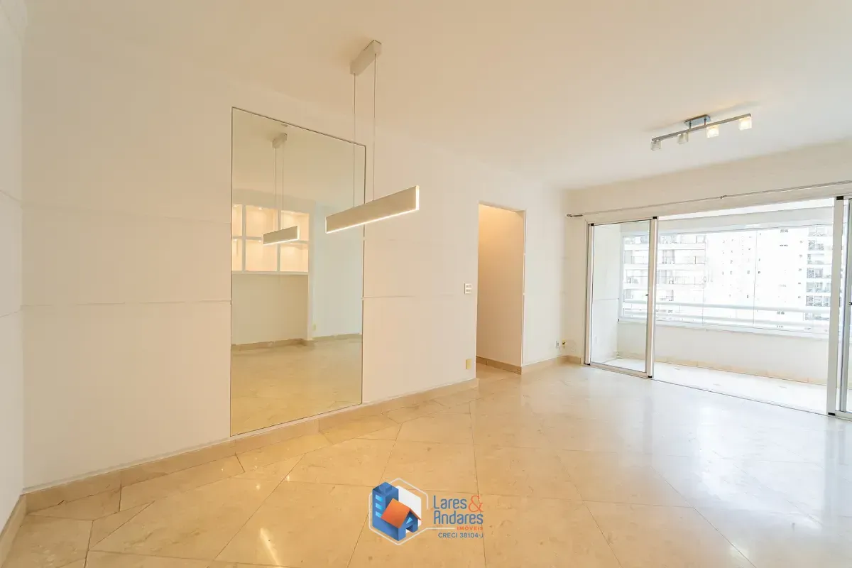 Foto do imóvel Apartamento para venda em Moema com 4 quartos, sendo 1 suíte, 104m² em Avenida Jamaris
