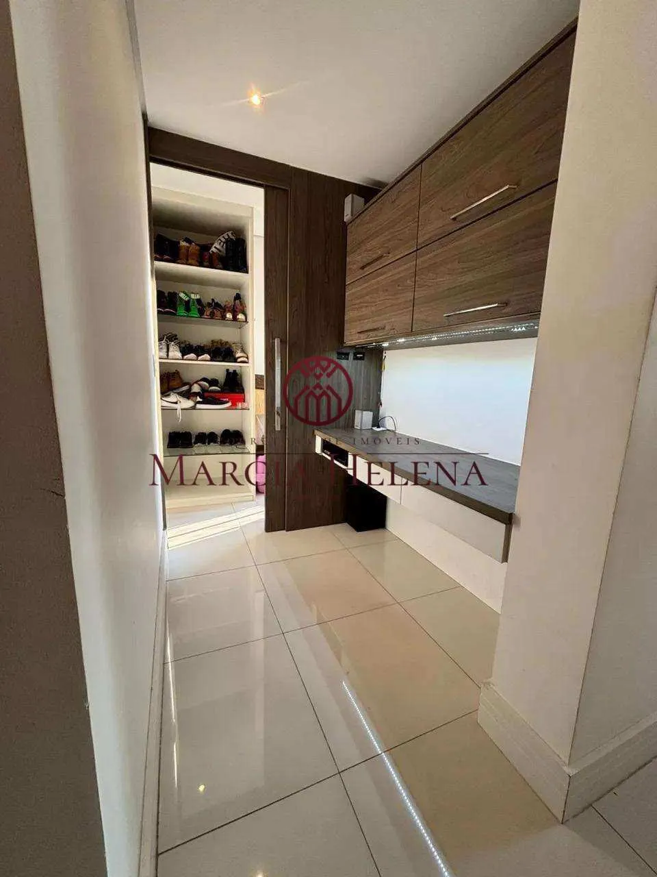 Imagem Apartamento à venda, no Edifício Asturias em Campinas, Taquaral, com 1 quarto, 57m2