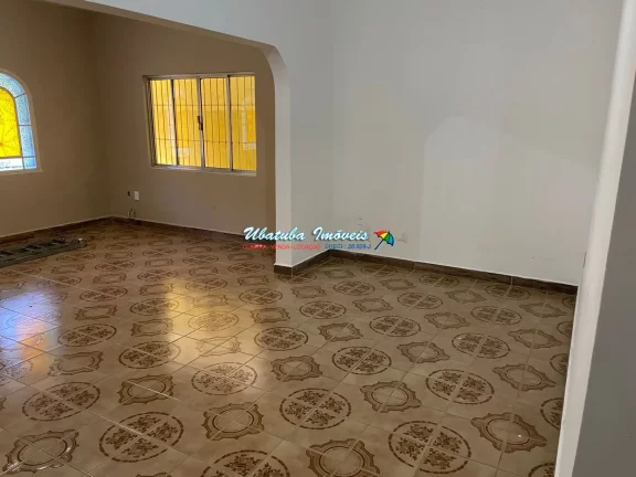 Imagem Casa com Ótima Localização