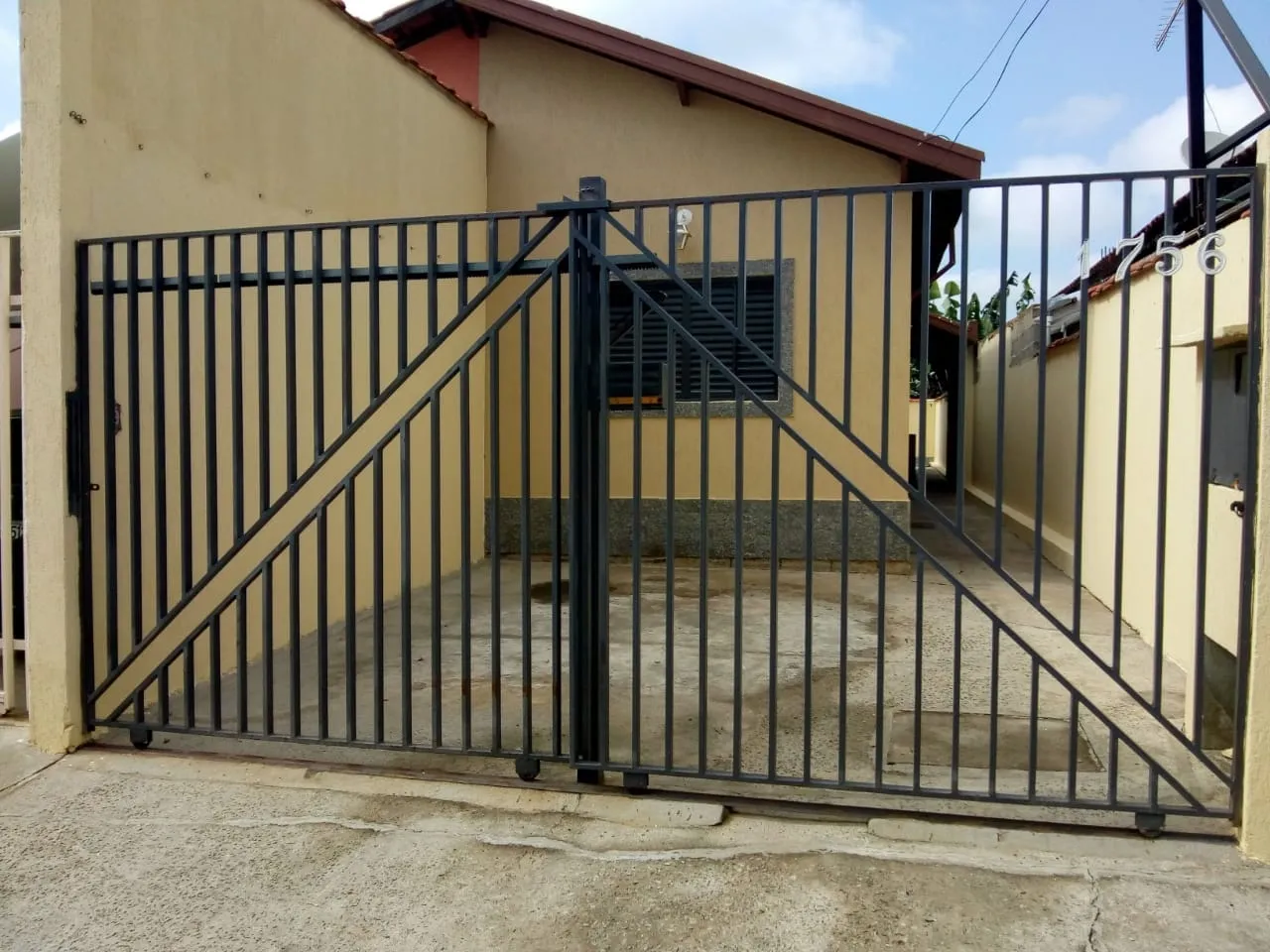 Imagem Casa à venda 3 Quartos, 1 Suite, 2 Vagas, 150M², Jardim Gurilândia, Taubaté - SP