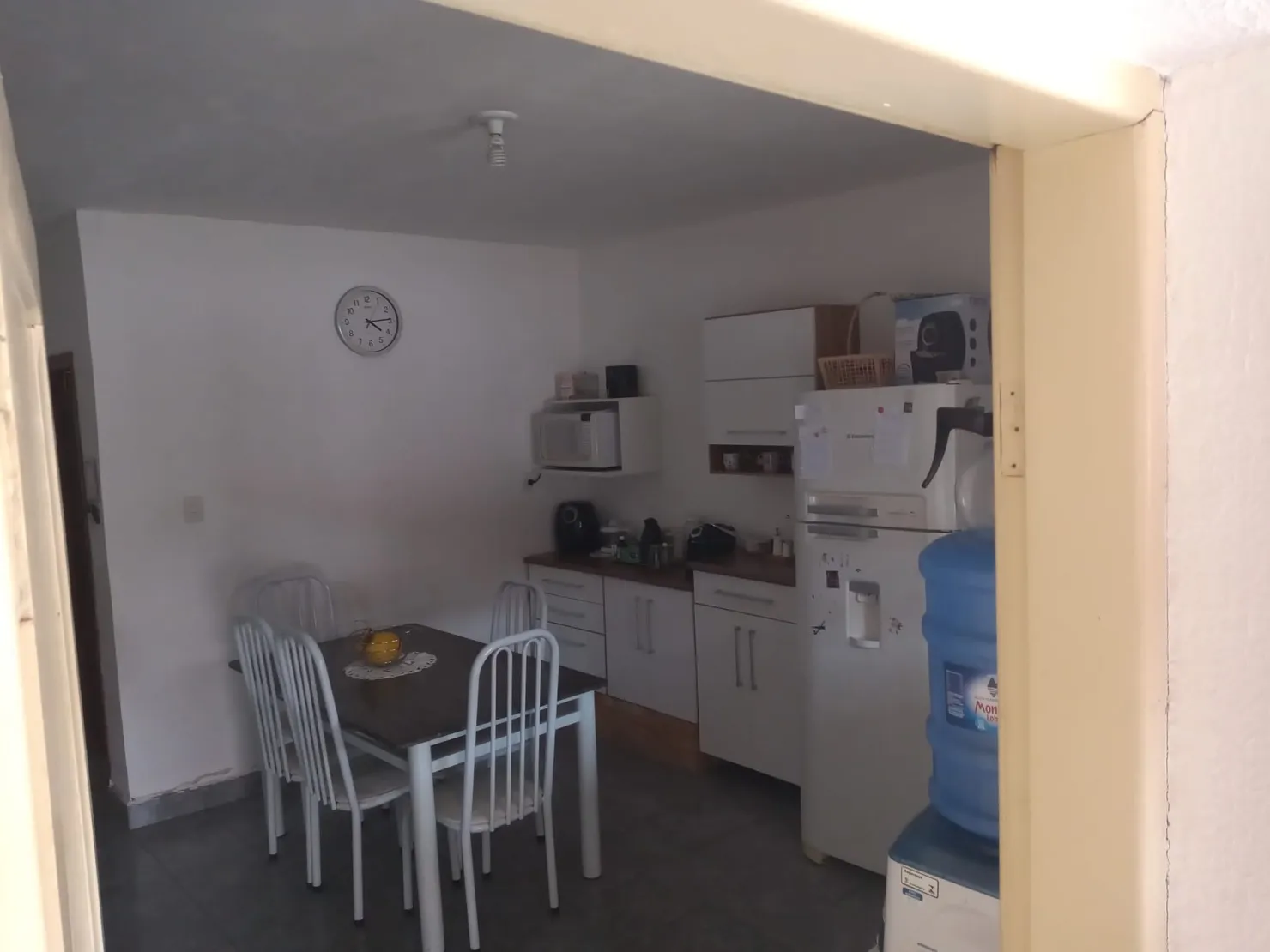 Imagem Casa à venda 4 Quartos, 1 Vaga, 300M², Parque São Domingos, Pindamonhangaba - SP