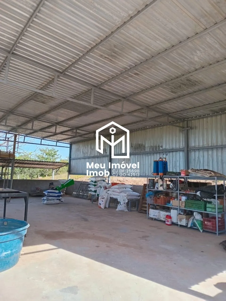 Imagem Fazenda 3 Quartos 1 Suíte 3 Vagas 200m² Luziânia/GO