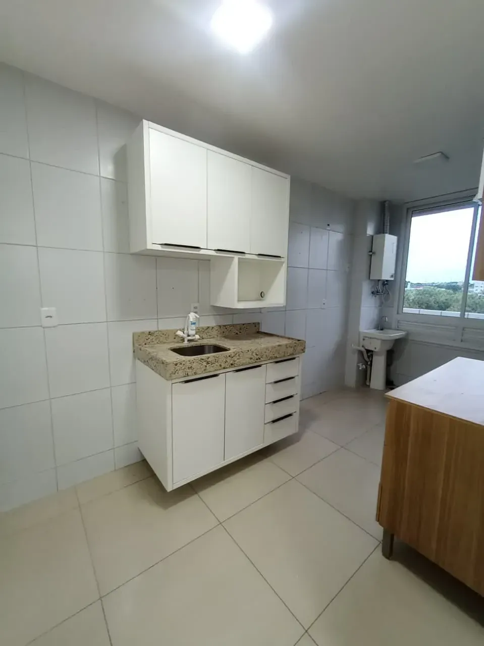 Imagem Apartamento com 3 Quartos para Alugar, 70 m² em Flores - Manaus