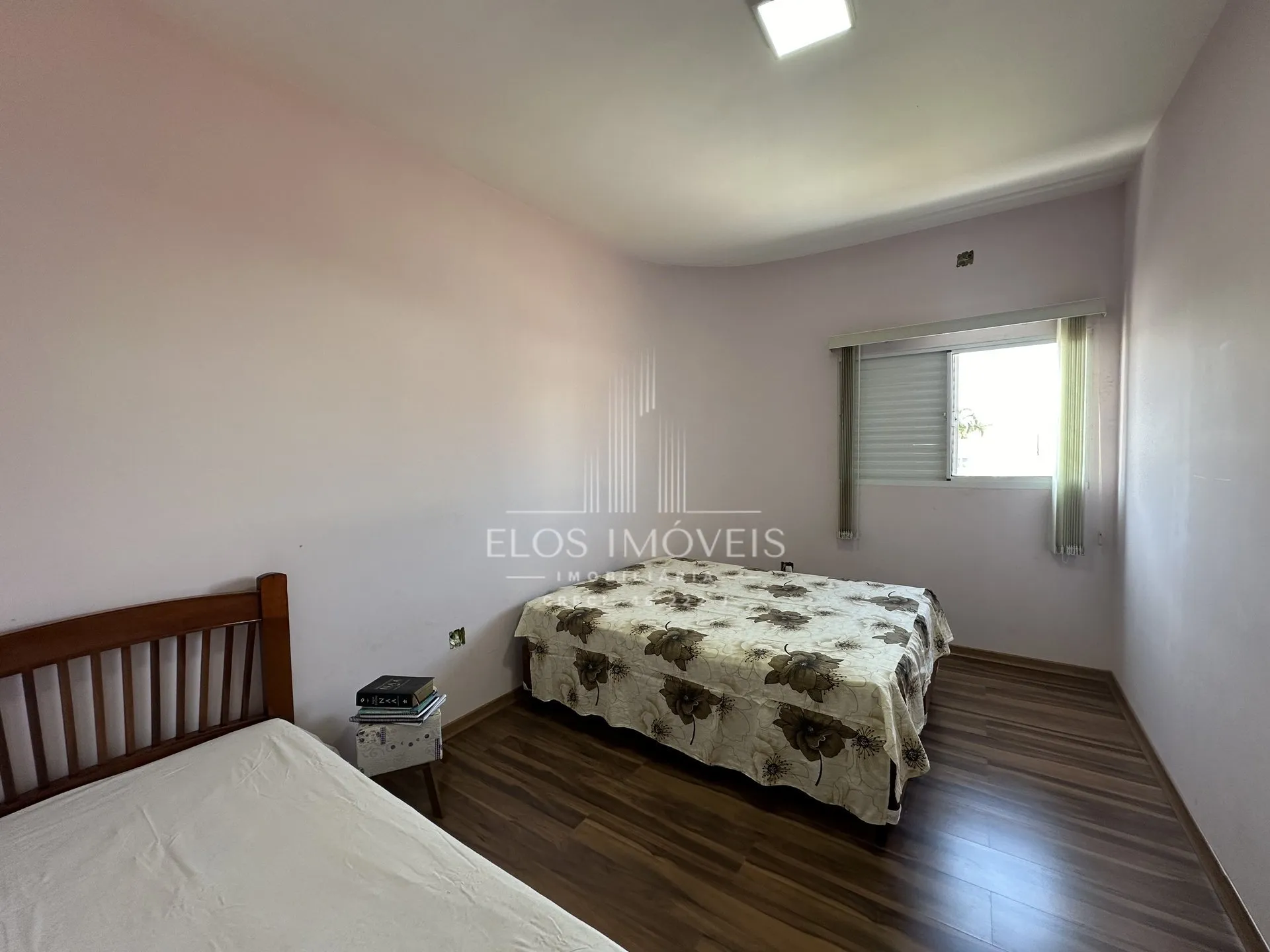 Imagem Sobrado de 3 quartos, 179m² no bairro Jardim Residencial Campo Novo, em Limeira