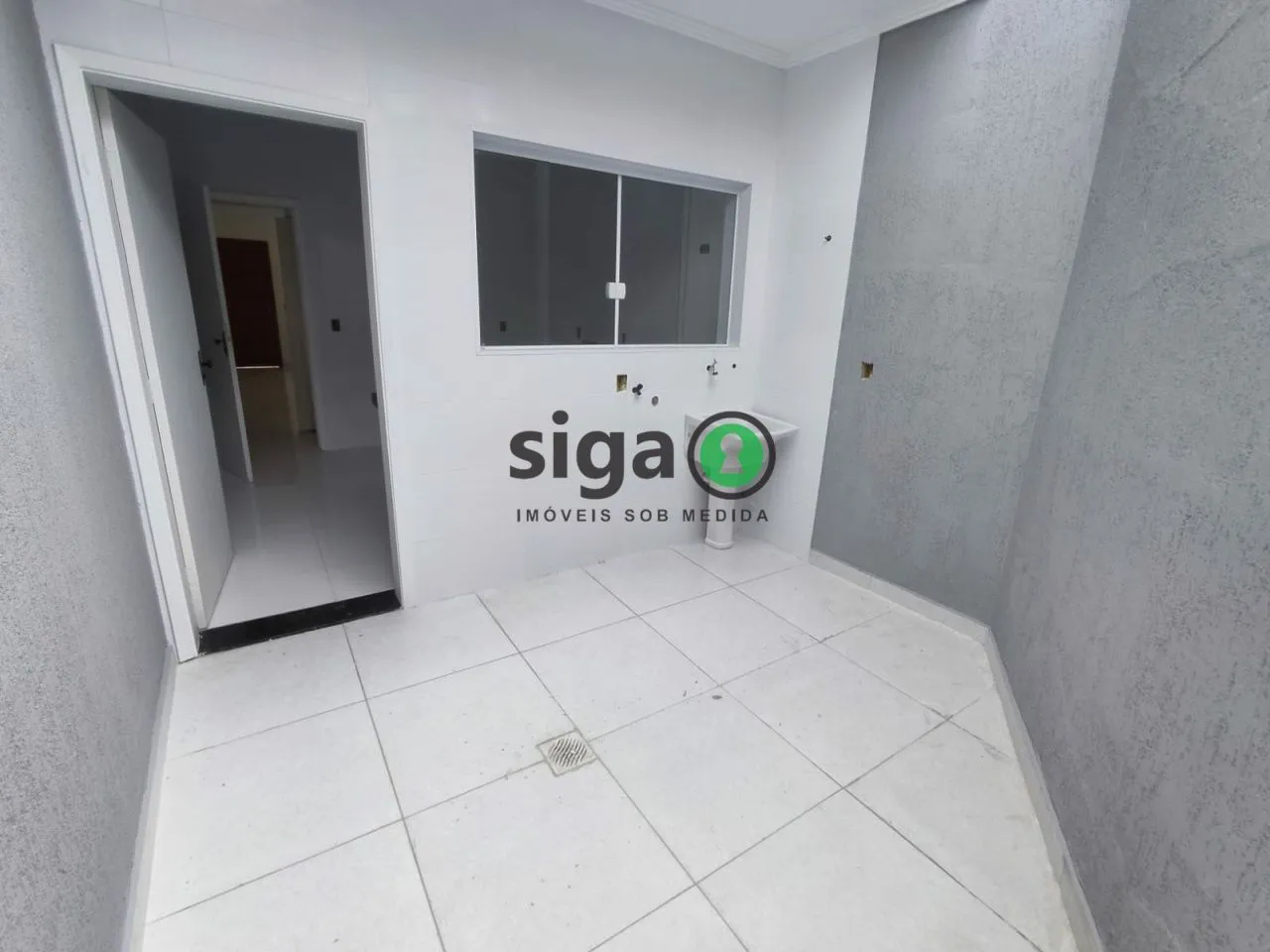 Imagem Sobrado novo 02 suítes - 01 vaga