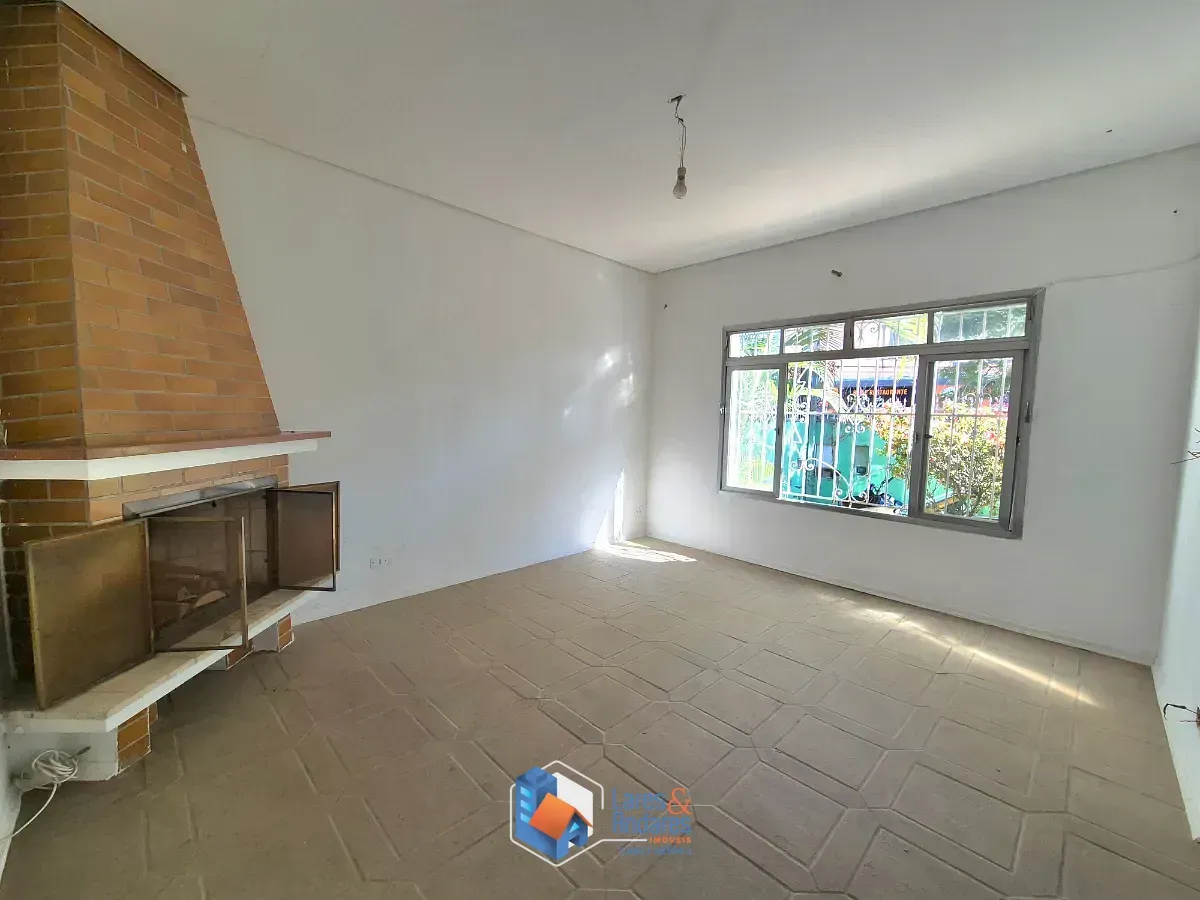 Imagem Casa para venda em Planalto Paulista com 3 quartos, sendo 1 suíte, 180m²
