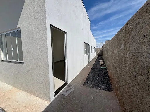 Imagem Casa com 3 dormitórios à venda, 76 m² por R$ 340.000,00 - Residencial Barreiro - Patos de Minas/MG
