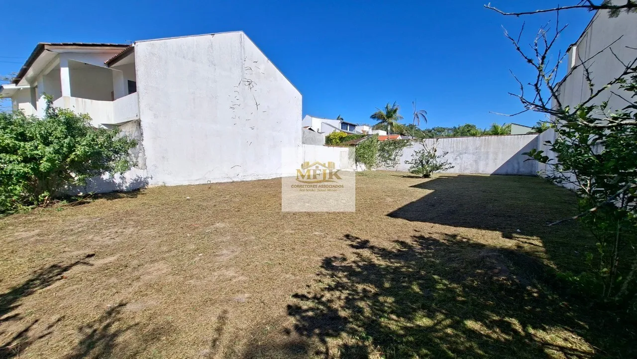 Imagem Terreno à venda em Pontal do Paraná-PR, no bairro Atami Norte, com 450,00 m² de área. Garanta o seu hoje!