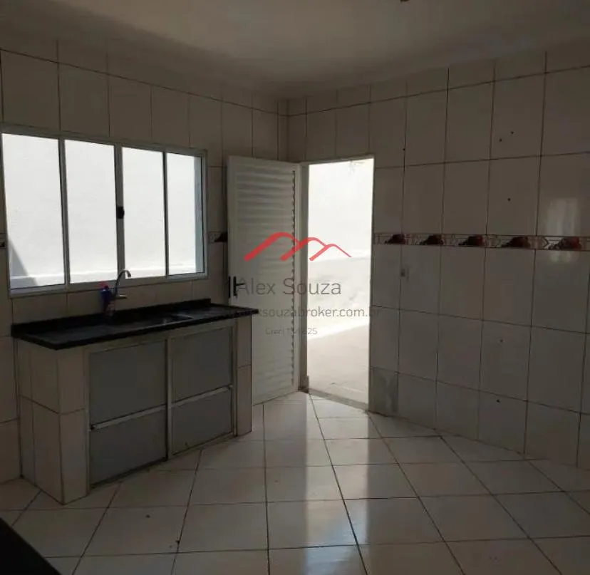 Imagem Casa para Venda em Hortolândia, Vila Real, 2 dormitórios, 1 banheiro, 3 vagas