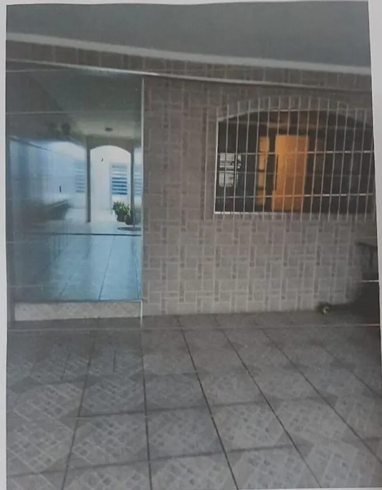 Imagem CASA PARA VENDA COM 130 METROS 3 QUARTOS NA REGIAO DO CAMPO LIMPO