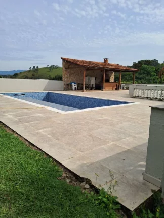 Imagem Chácara Santa Isabel Pertinho do asfalto 6 dormitórios!