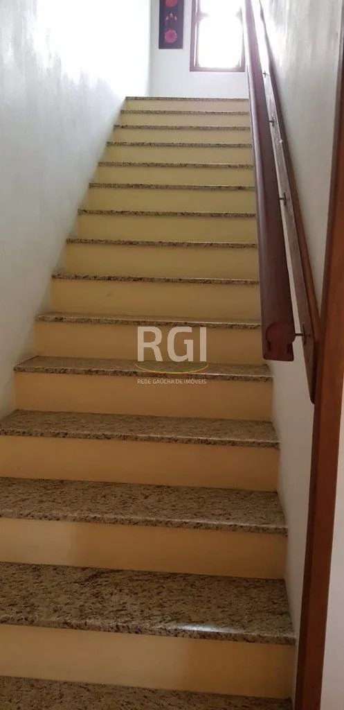 Imagem Casa para Venda - 300m², 4 dormitórios, sendo 2 suites, 4 vagas - Medianeira