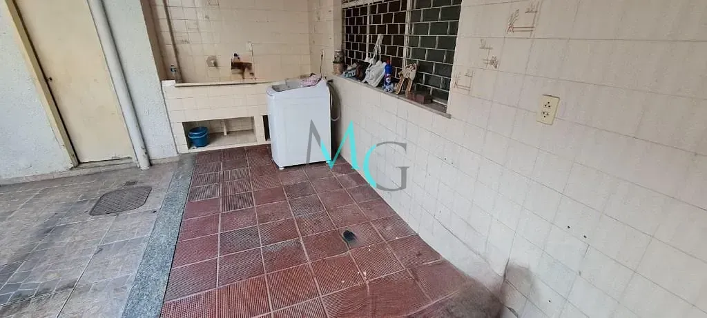 Imagem Casa com 4 dormitórios à venda, 362 m² por R$ 378.000,00 - Campo Grande - Rio de Janeiro/RJ