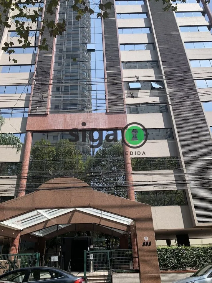 Foto do imóvel VENDE ou LOCAÇÃO no Brooklin Sala Comercial com 3 Salas e uma Vaga