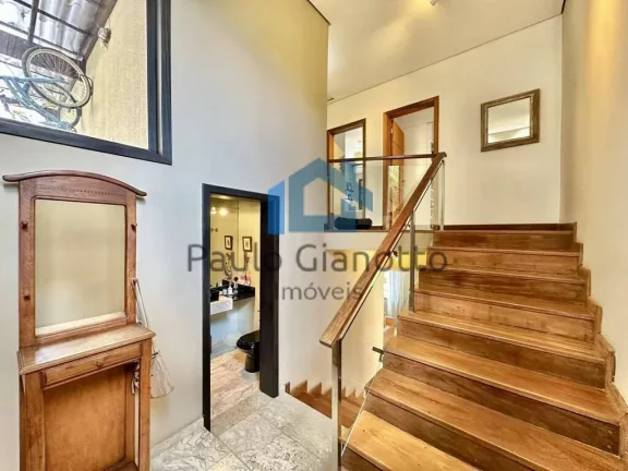 Imagem Casa Espetacular no Golf Village na Granja Viana