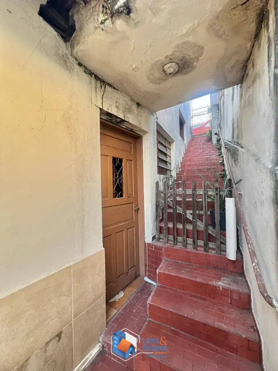 Imagem Casa para venda em Jardim Jaraguá (São Domingos) com 4 quartos, sendo 1 suíte, 437m²