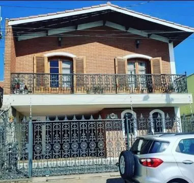 Foto do imóvel CASA LUXUOSA - VILA BELA VISTA em Rua Victor Selega