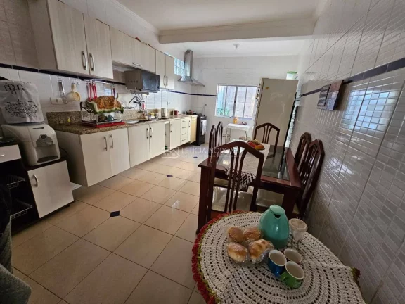 Imagem Casa à Venda
