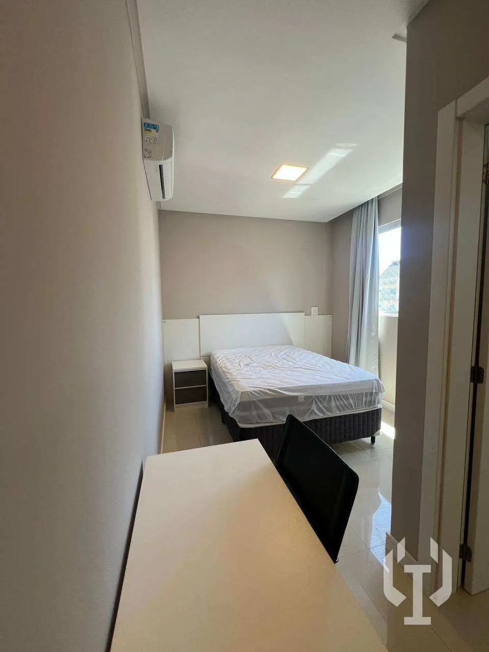 Imagem Apartamento para alugar em Itapema, Meia praia, com 3 quartos, 159m2
