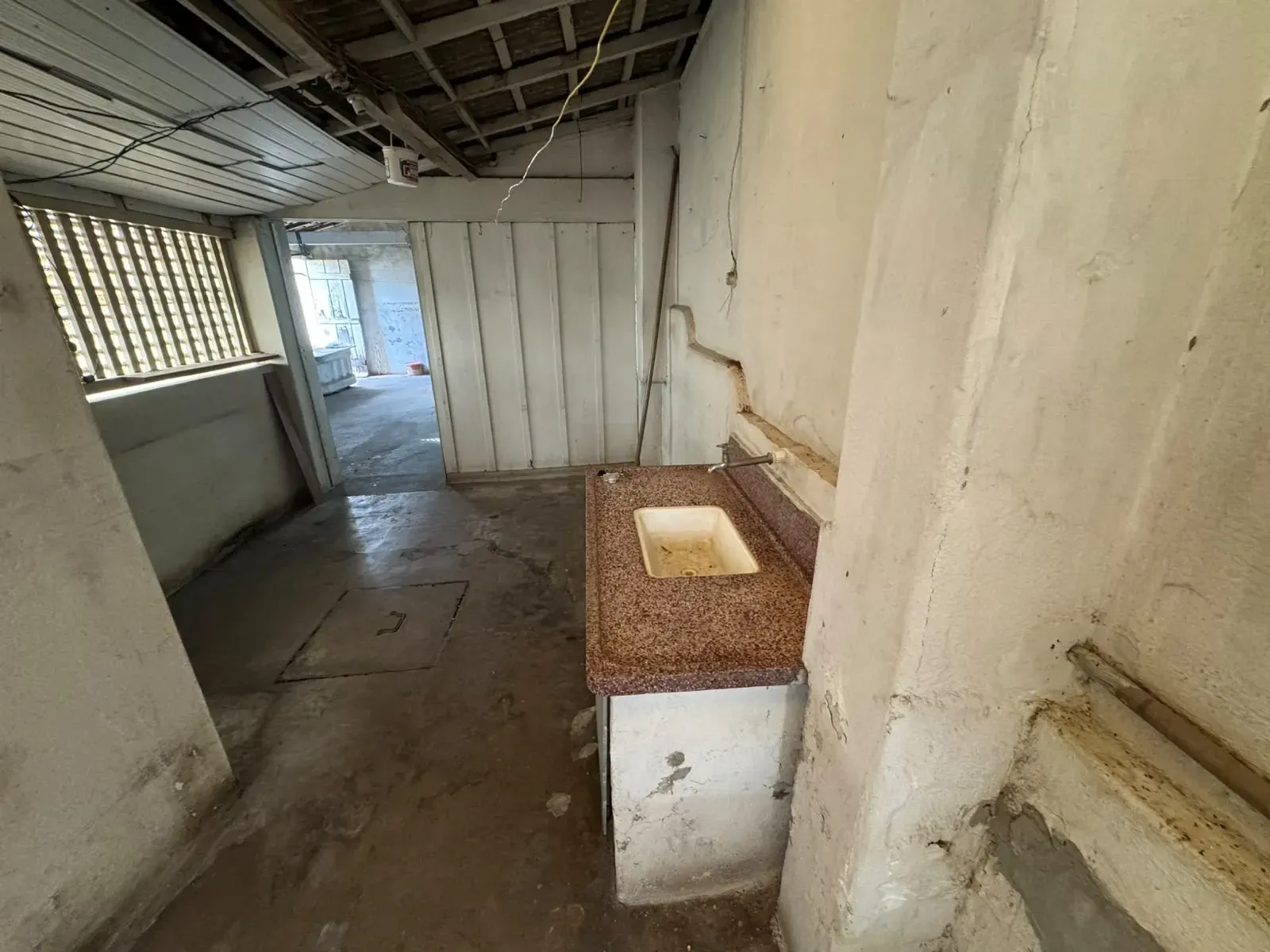 Imagem Casa com 2 Quartos à Venda, 152 m² em Colônia - Jundiaí