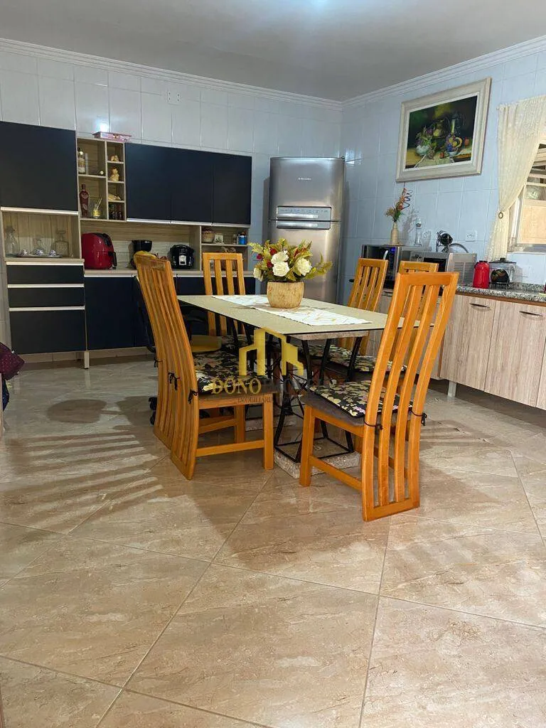 Foto do imóvel Casa a Venda No Jardim Stella - Santo André em Rua Carinas
