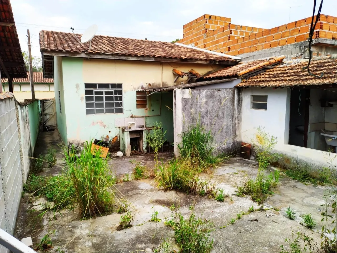 Imagem Casa à venda 2 Quartos, 150M², Centro, Pindamonhangaba - SP