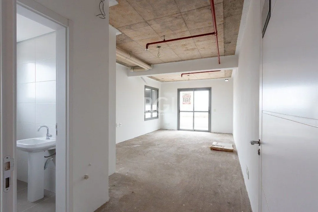 Imagem Conjunto/Sala para Venda - 104m², 0 dormitórios, São João