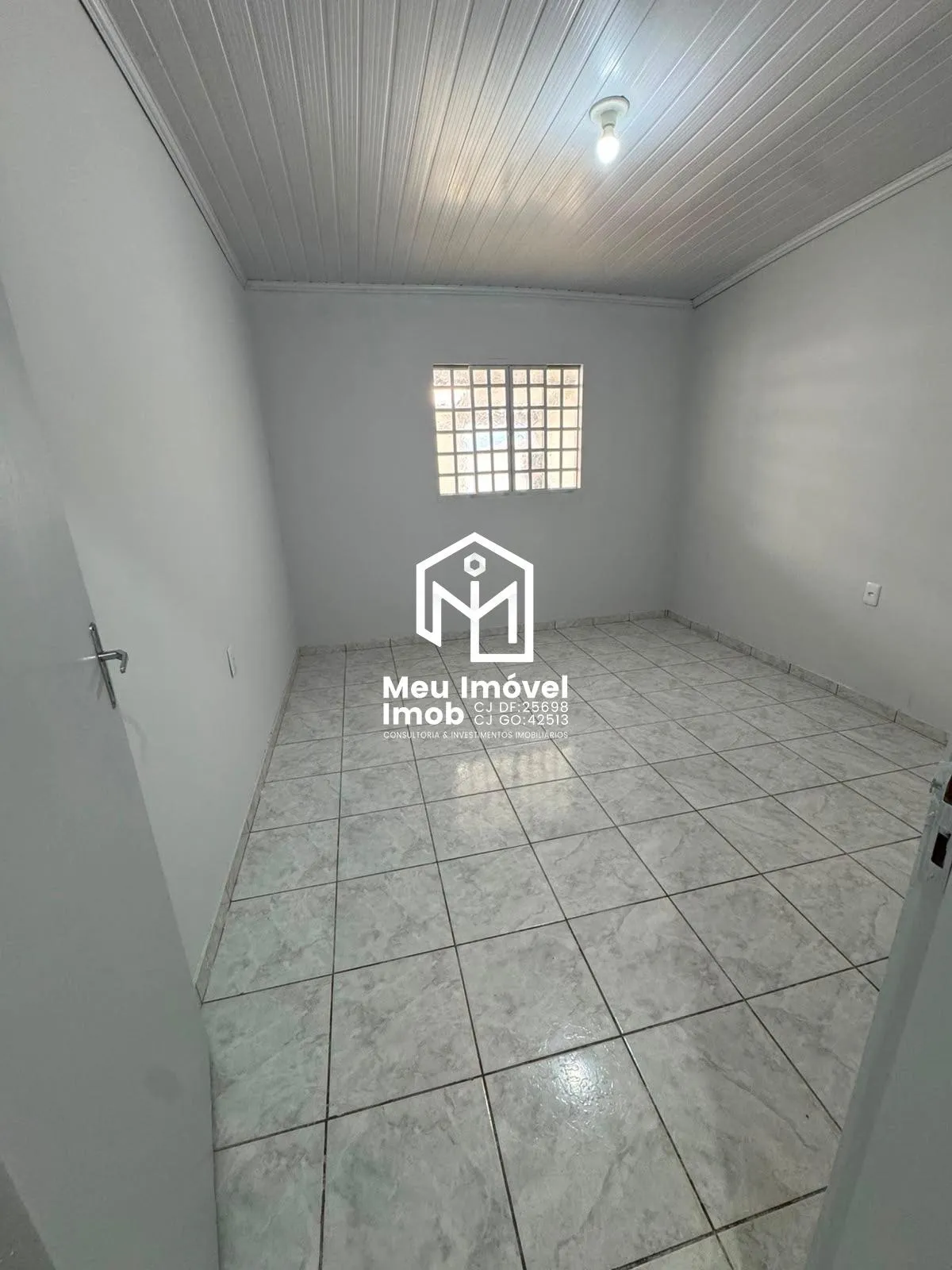 Imagem Casa 6 Quartos 1 Vaga 300m² Reformada Taguatinga/DF