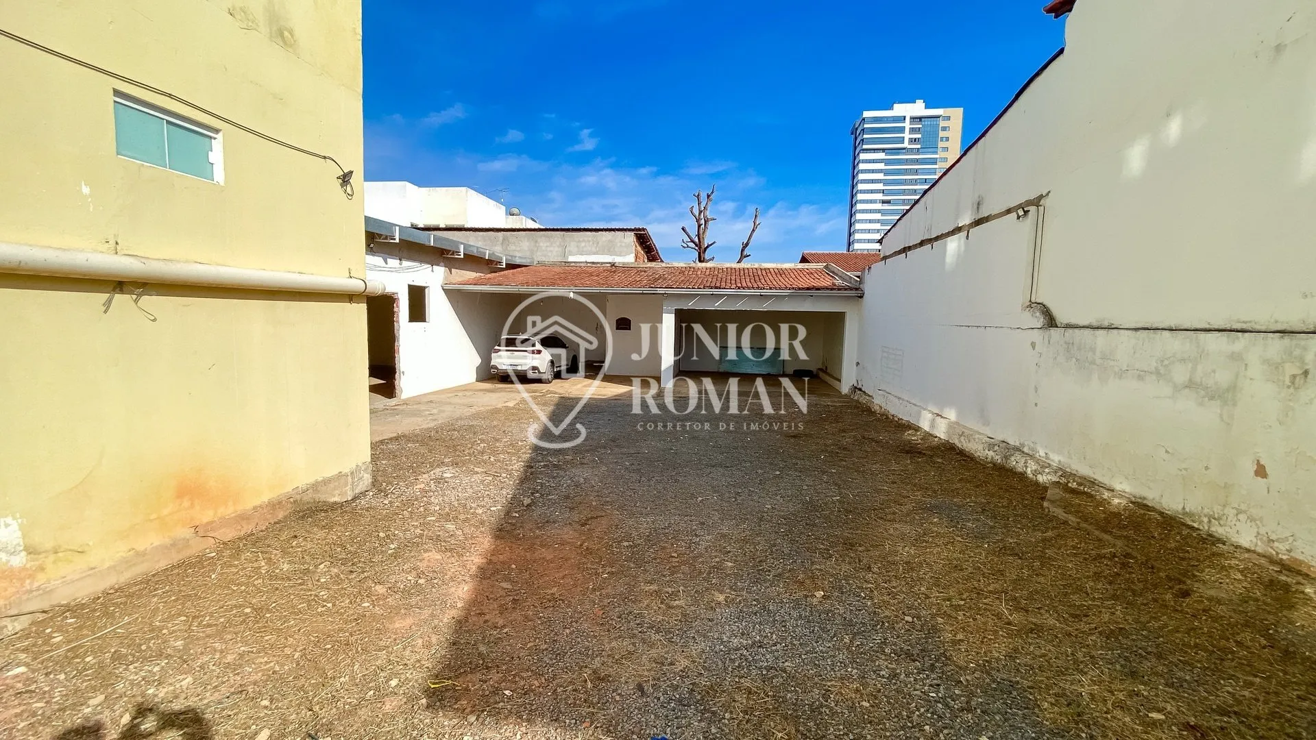 Imagem ESPAÇO PARA LOCAÇÃO - BARRACÃO COM 260M² - RENATO GONÇALVES - BARREIRAS/BA