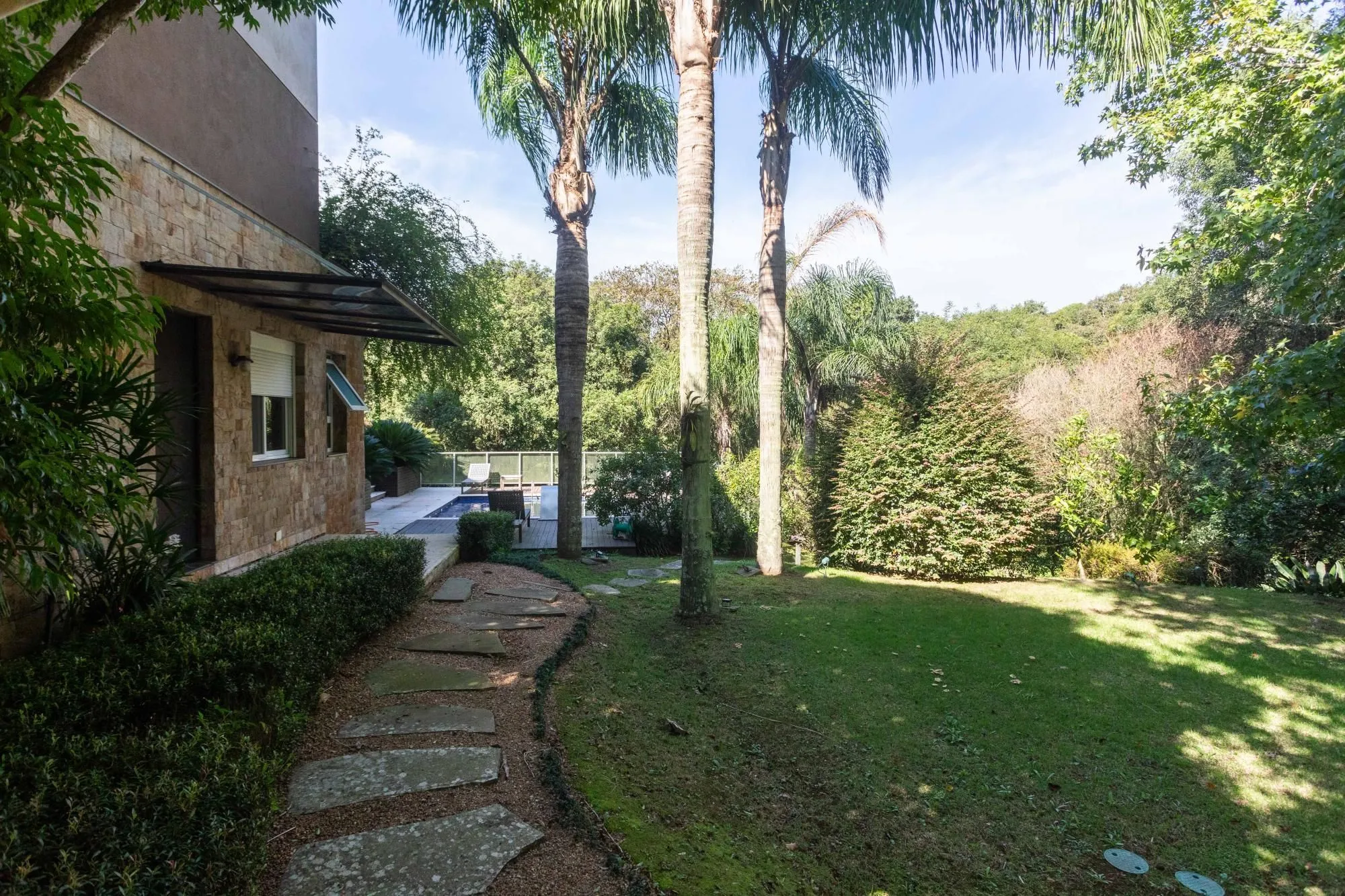 Imagem Casa no Reserva do Arvoredo com 436m2