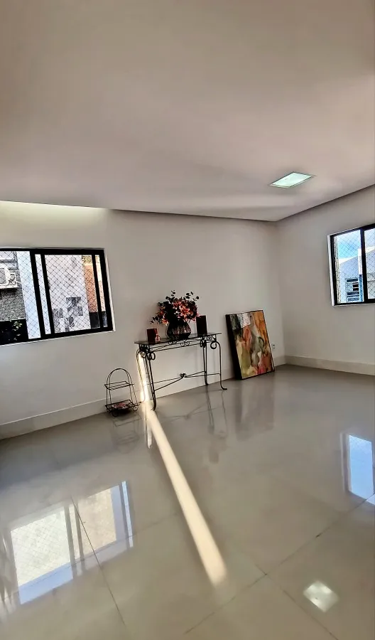 Imagem Apartamento para Venda em Maceió, Jatiúca, 2 dormitórios, 1 suíte, 2 banheiros, 2 vagas