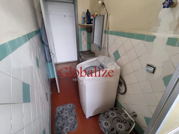 Imagem Apartamento à venda com 2 dormitórios e 1 vaga no bairro da Vila Mathias em Santos por R$ 290.000,00