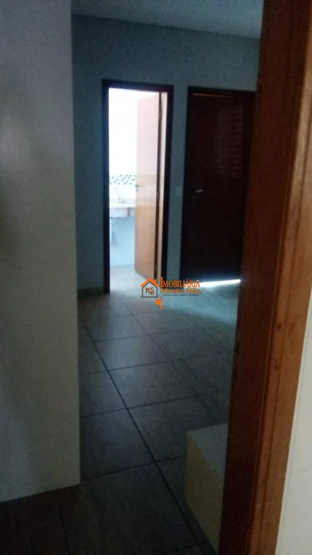 Imagem Sobrado com 3 dormitórios à venda, 200 m² por R$ 550.000,00 - Vila Carmela II - Guarulhos/SP