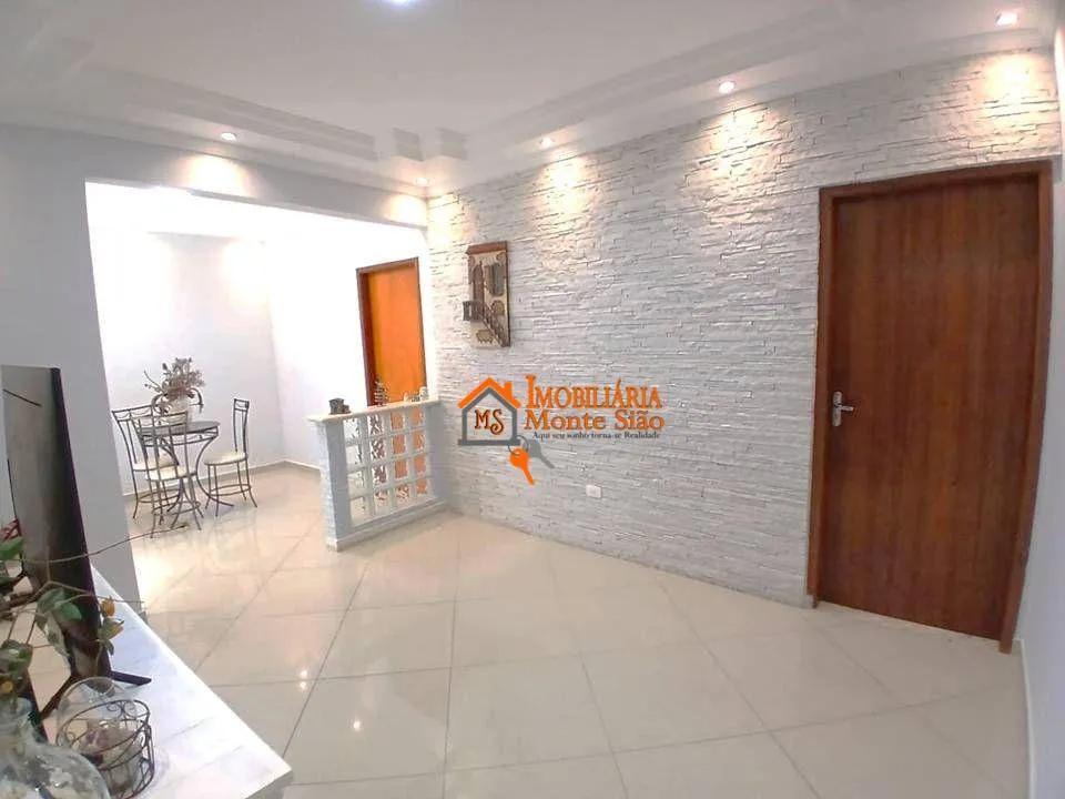 Imagem Sobrado com 3 dormitórios à venda, 220 m² por R$ 695.000,00 - Jardim Palmira - Guarulhos/SP