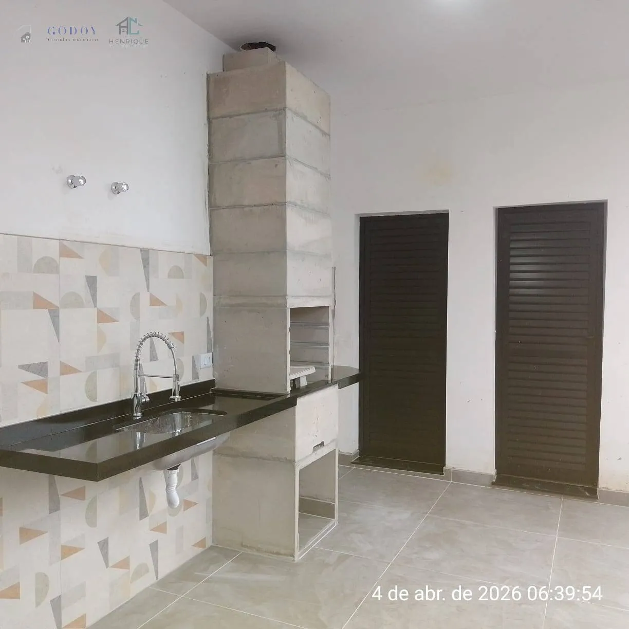 Imagem Casa Térrea em Construção em Condomínio Fechado Malibu - Caçapava/SP