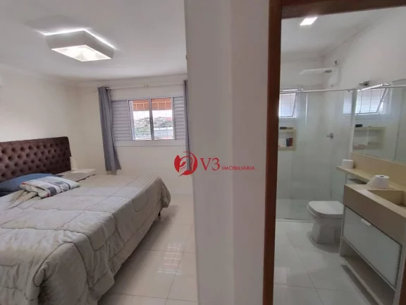Imagem Sobrado a venda na Vila Jacuí 3 Dormitórios sendo 3 Suítes, 5 Vagas, 360 m