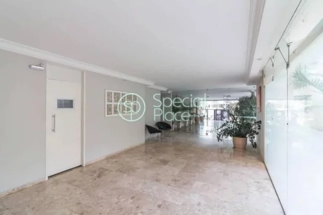 Imagem Ótimo apartamento à venda em Moema Pássaros - Área: 107m² - 03 dormitórios - sendo 01 suíte -...