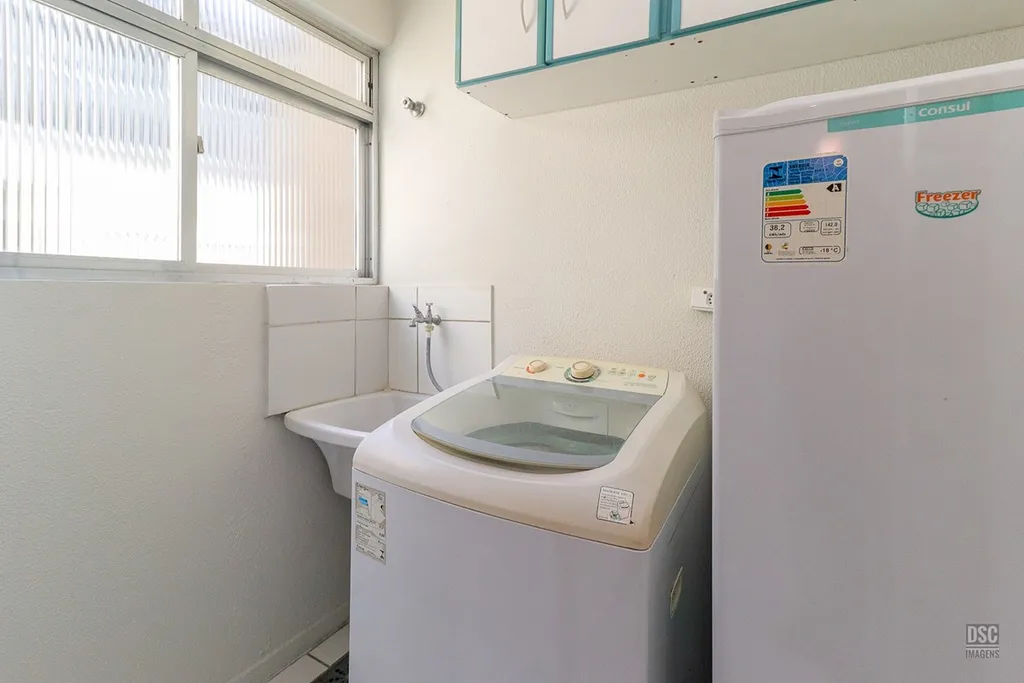 Imagem Apartamento à venda em Porto Alegre, Jardim Carvalho, com 1 quarto, 42,16m2