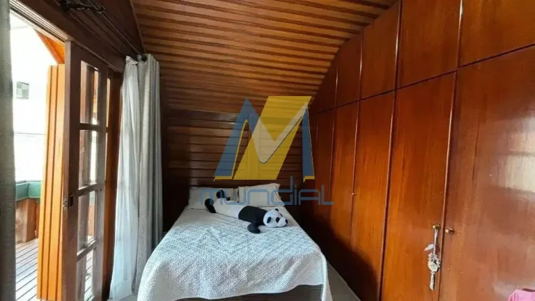 Imagem Casa de Alto Padrão à Venda com 540m² - Espaço, Conforto e Sofisticação