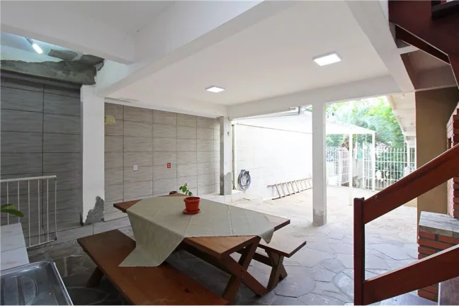 Imagem Casa para venda no bairro Medianeira em Porto Alegre